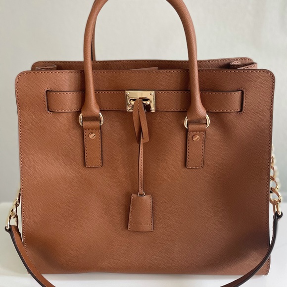 Michael Kors Handbags - Michael Kors Hamilton Bag
